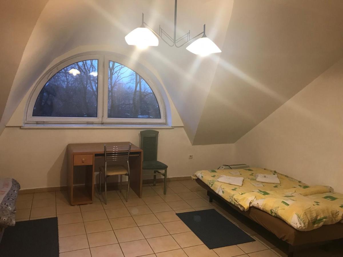 Pilgrims Place Hostel Częstochowa Zewnętrze zdjęcie